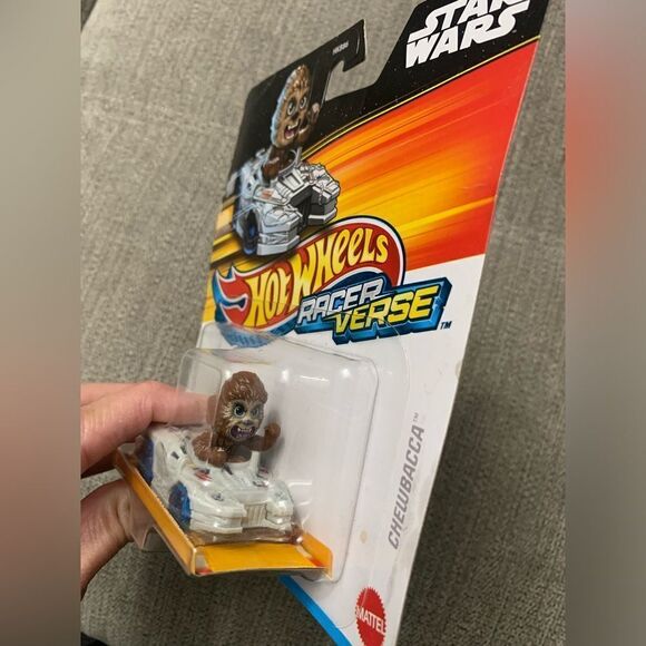 Hot Wheels Star Wars Chewbacca Racer Verse Race Car Toy Collectible NEW - Picture 5 of 7